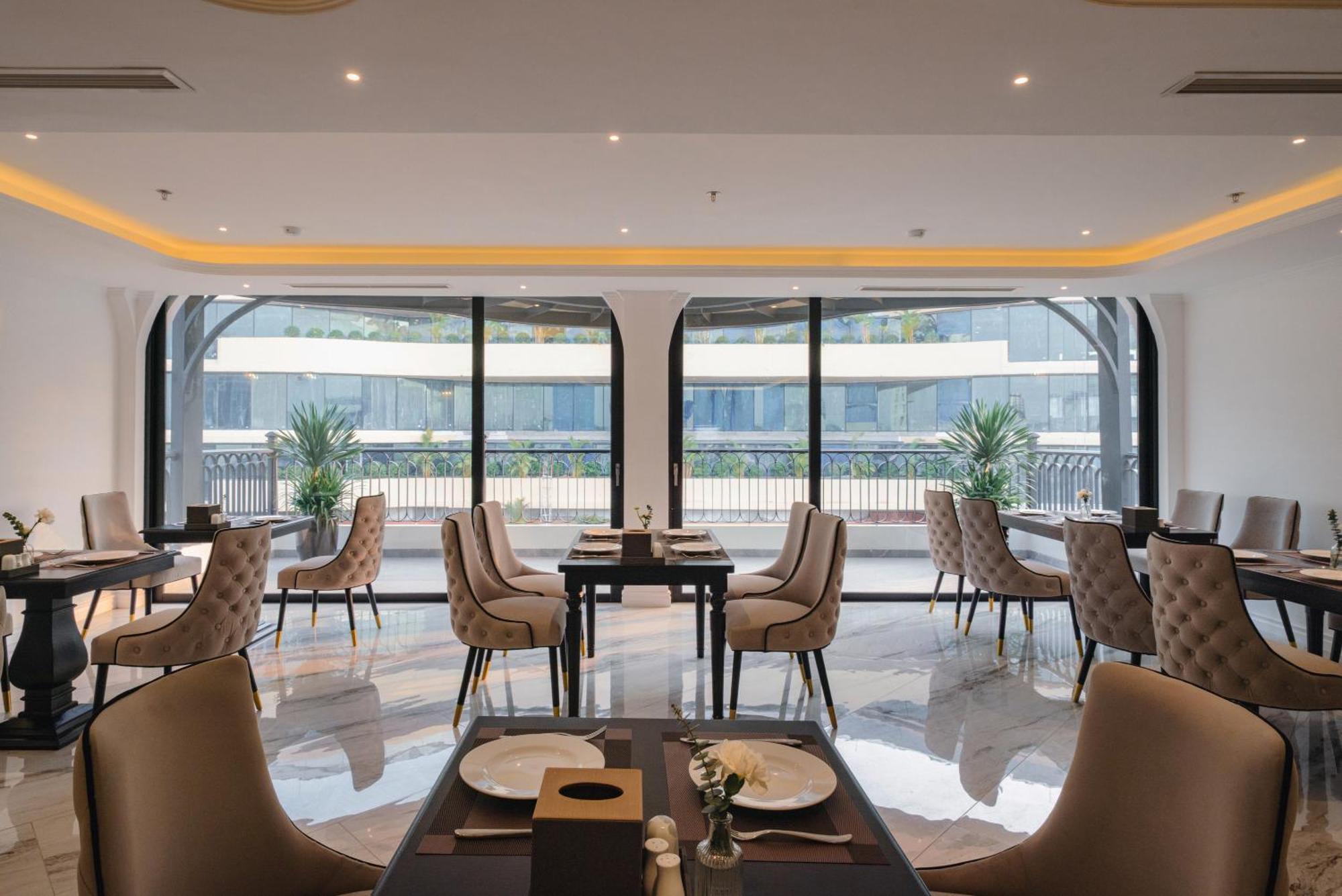 22Land Cloud Hotel Hanoï Extérieur photo